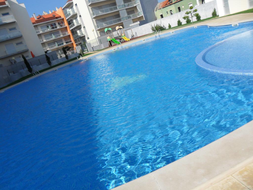Alojamentos Campo & Mar - T1 Com Piscina ساو مارتينهو دو بورتو المظهر الخارجي الصورة